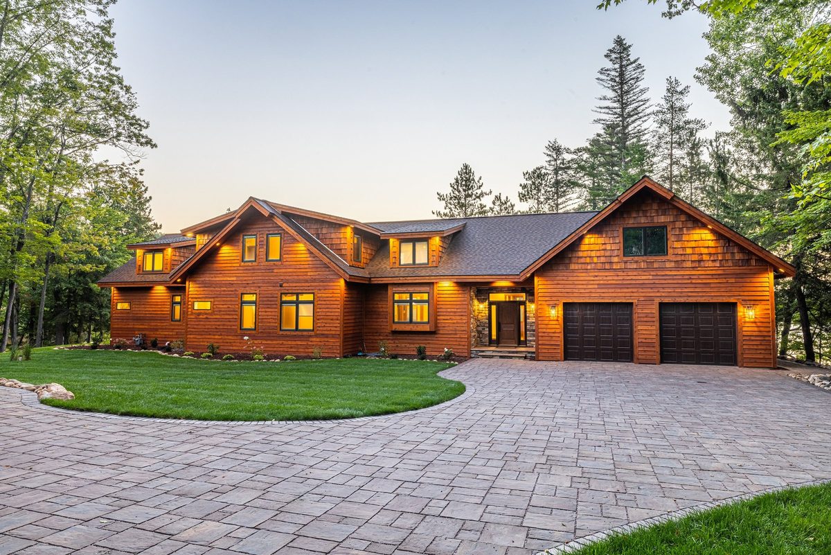 Dickinson Homes custom home, architectural photography