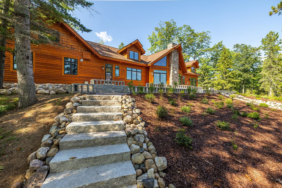 Dickinson Homes custom home, architectural photography