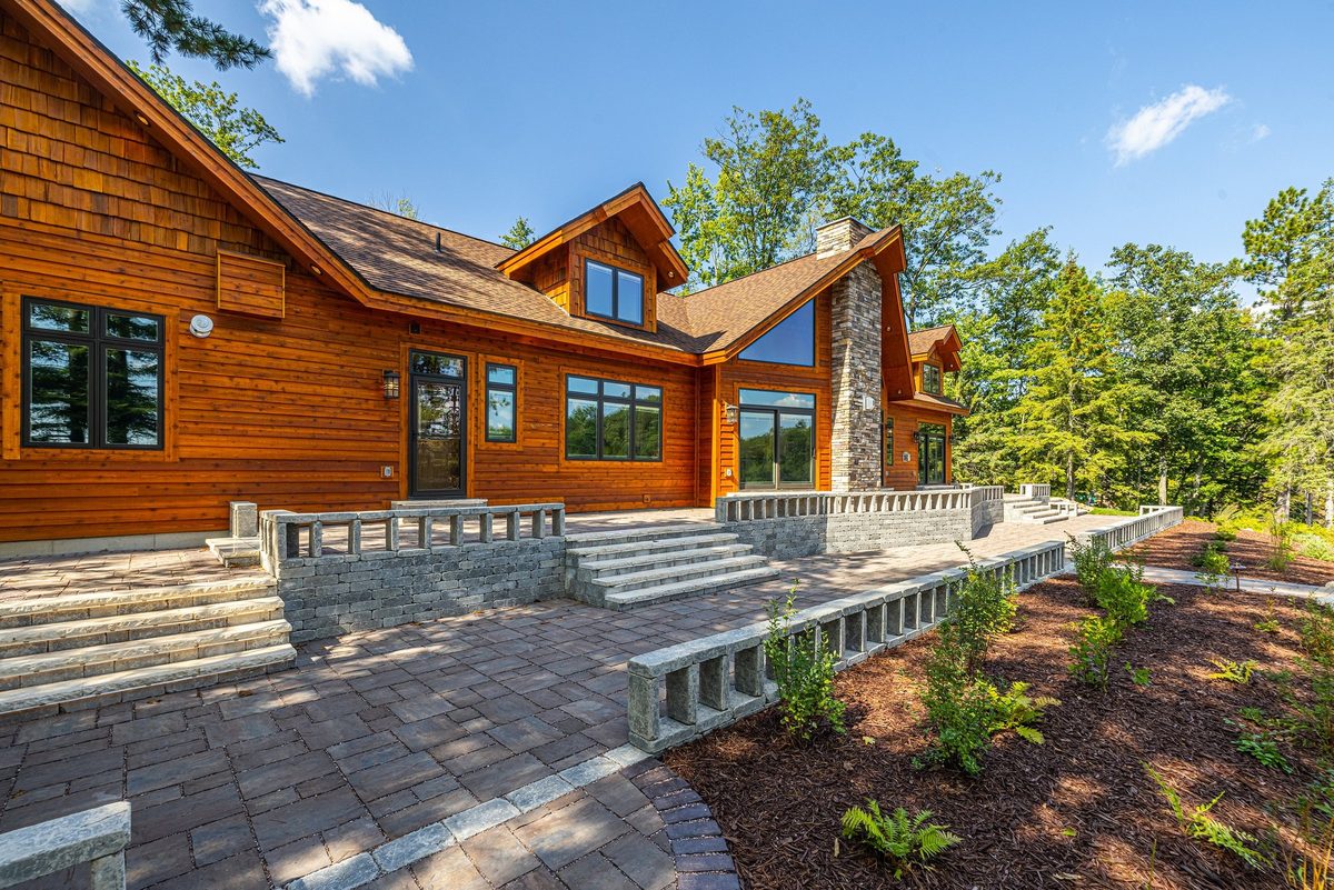 Dickinson Homes custom home, architectural photography