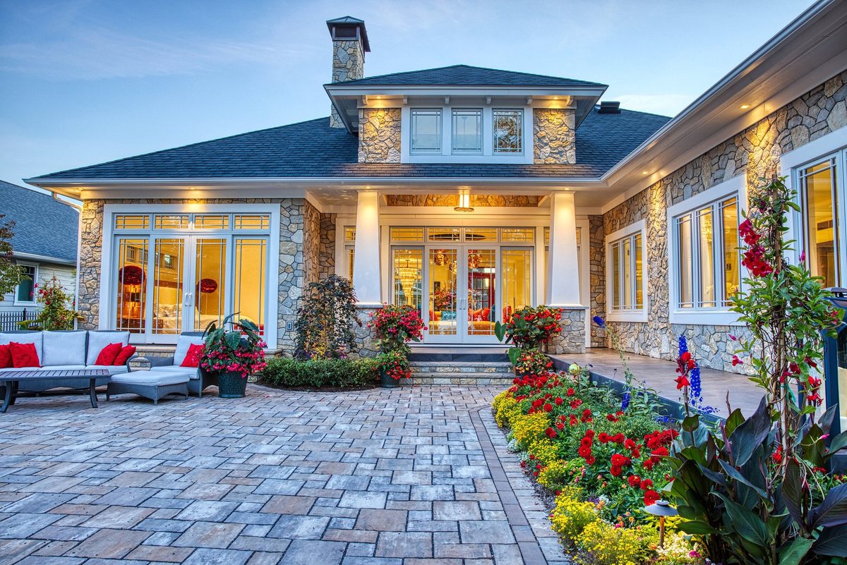 Dickinson Homes custom home, architectural photography