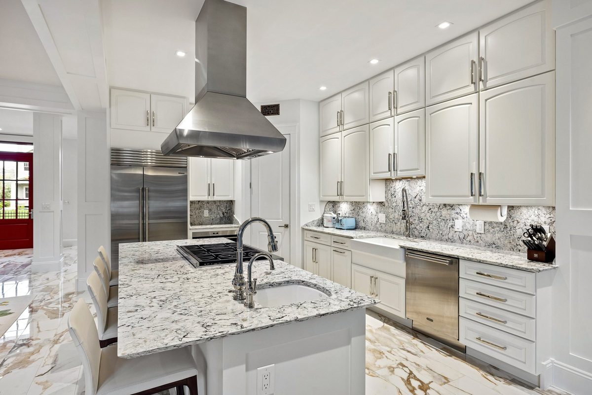 Dickinson Homes custom home, architectural photography