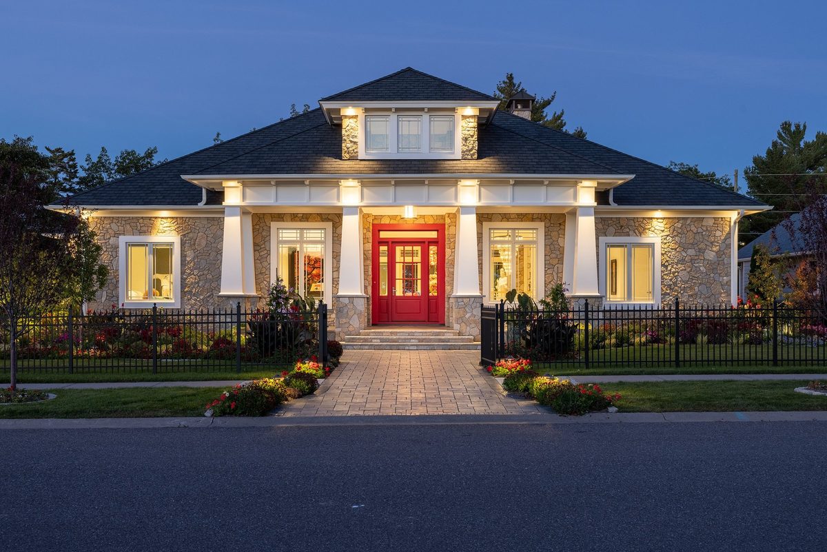 Dickinson Homes custom home, architectural photography