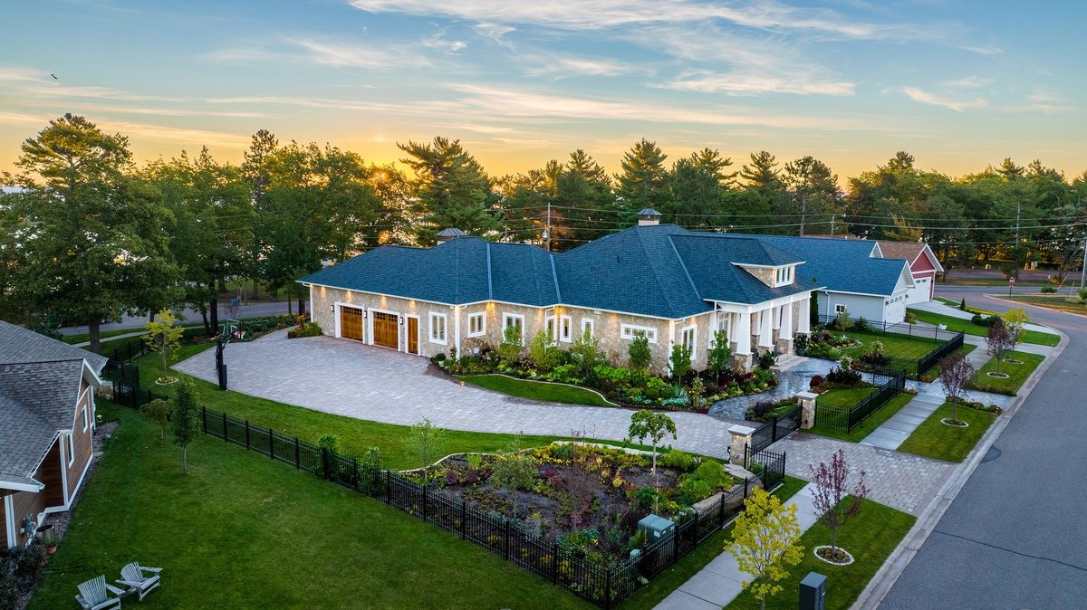 Dickinson Homes custom home, architectural photography