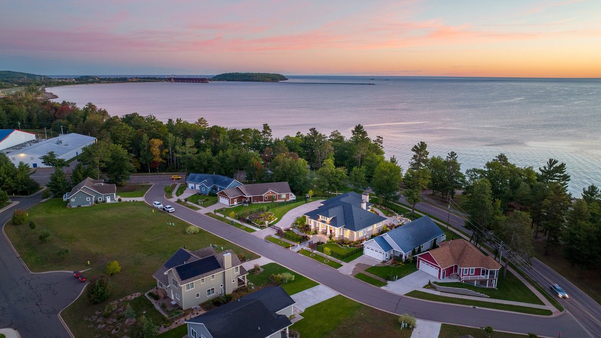 Dickinson Homes custom home, architectural photography