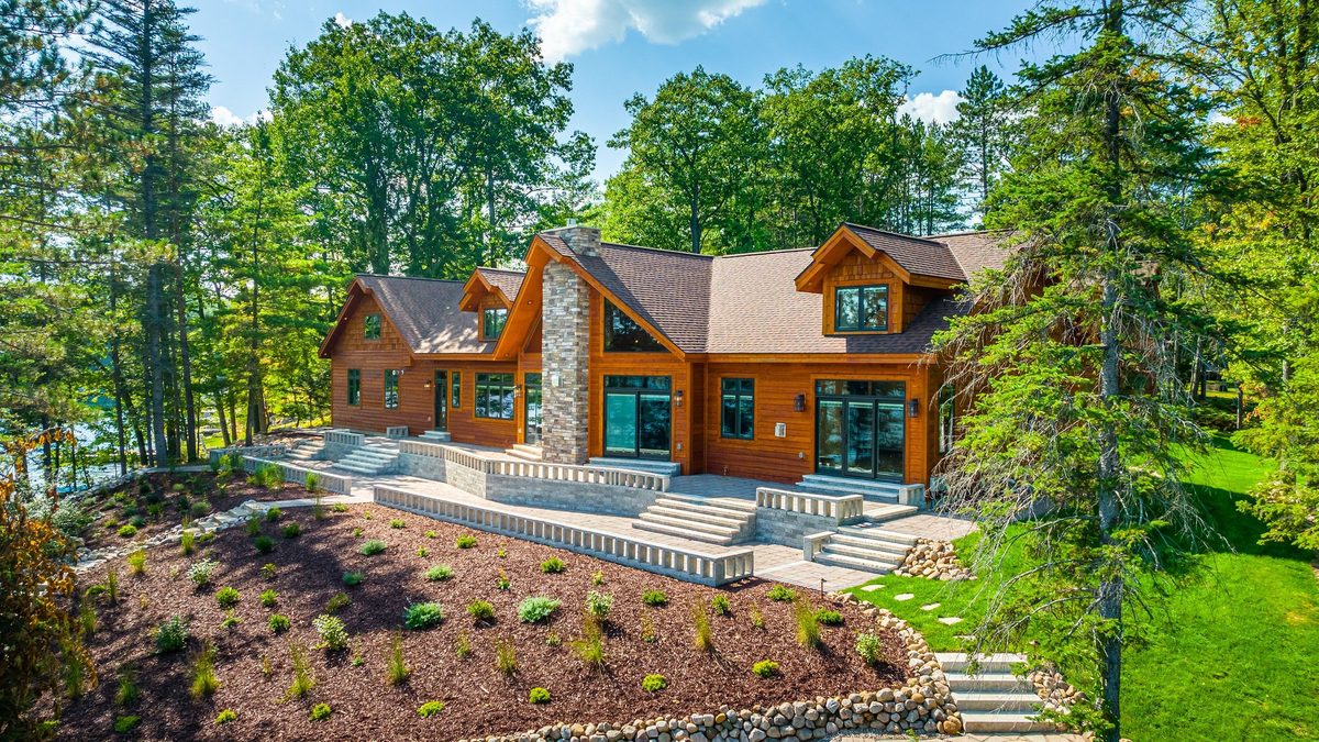 Aerial view of a Dickinson Homes custom lake home