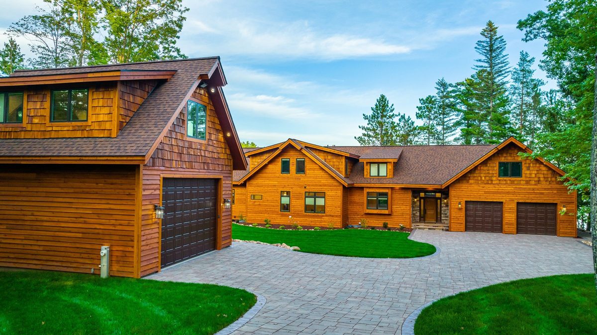 Aerial view of a Dickinson Homes custom lake home