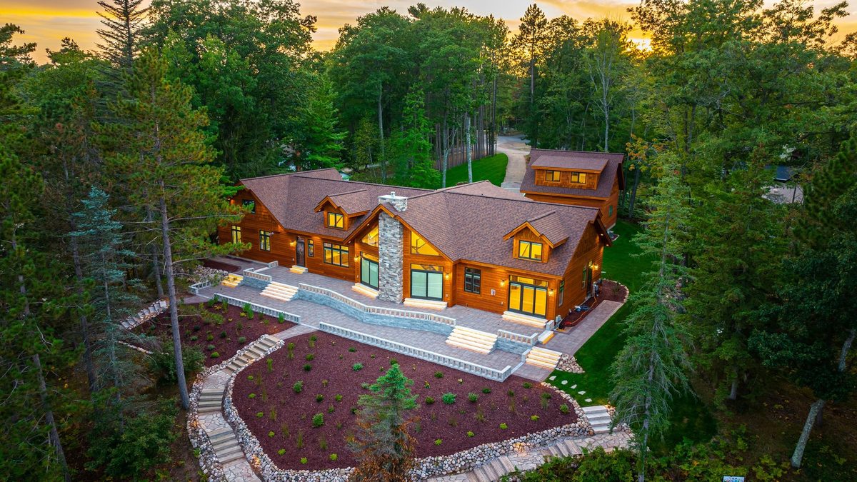 Aerial view of a Dickinson Homes custom lake home