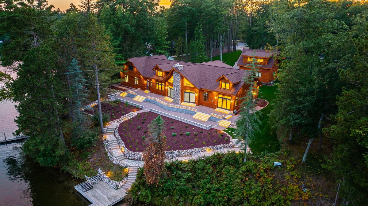 Aerial view of a Dickinson Homes custom lake home