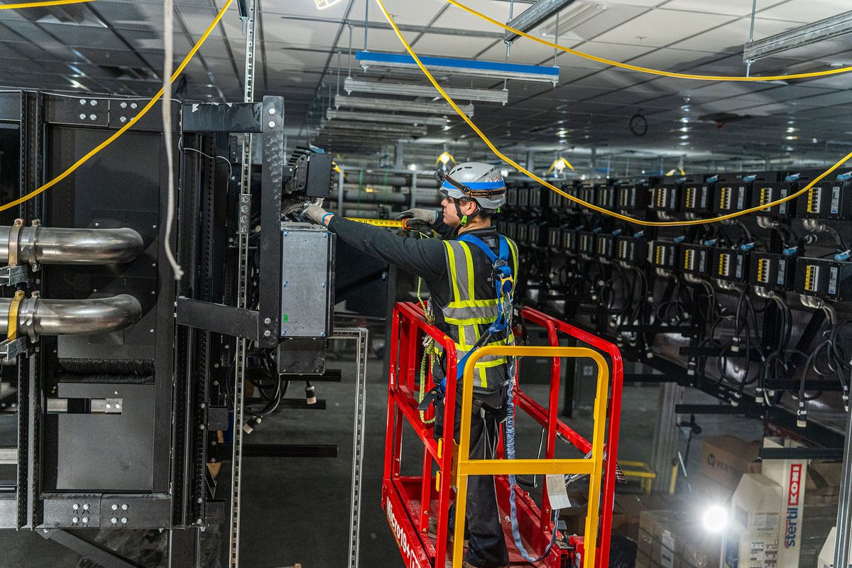 48 Electric crew at work on a commercial electrical project